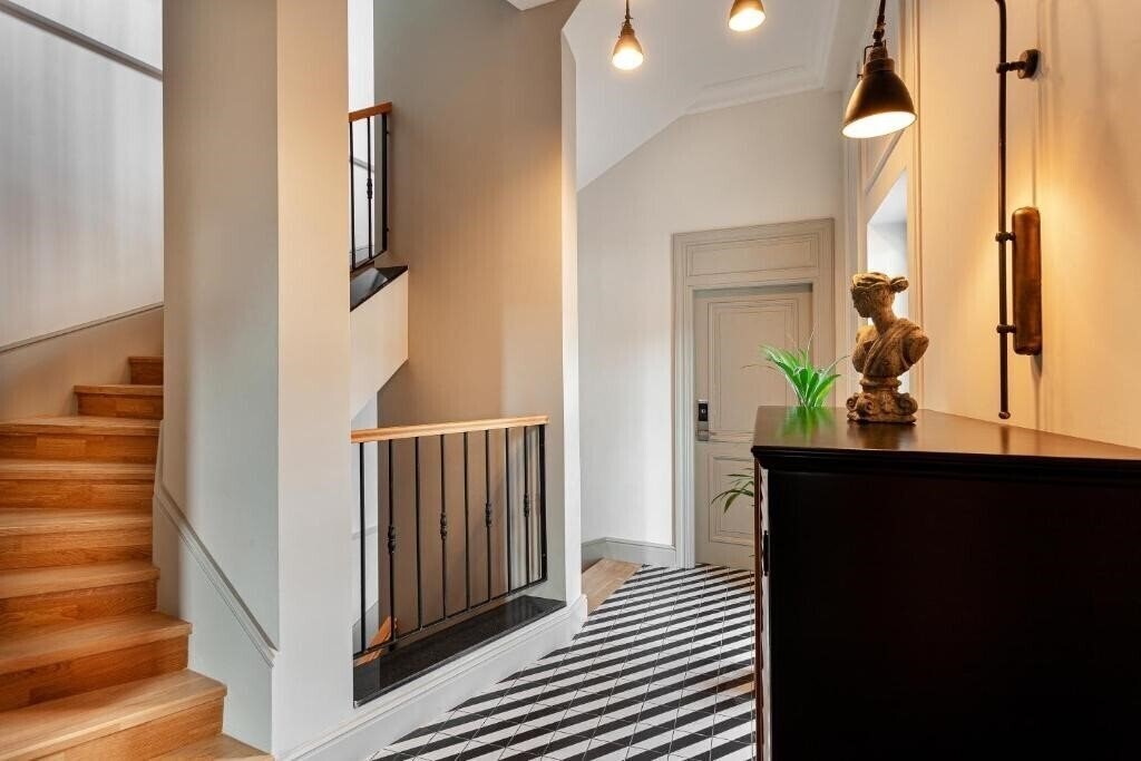 Панорама World House Boutique Hotel Galata (ex. The House Apart, World House Hostel) 3*