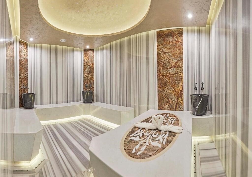 Територія The Hubi Hotel 4*