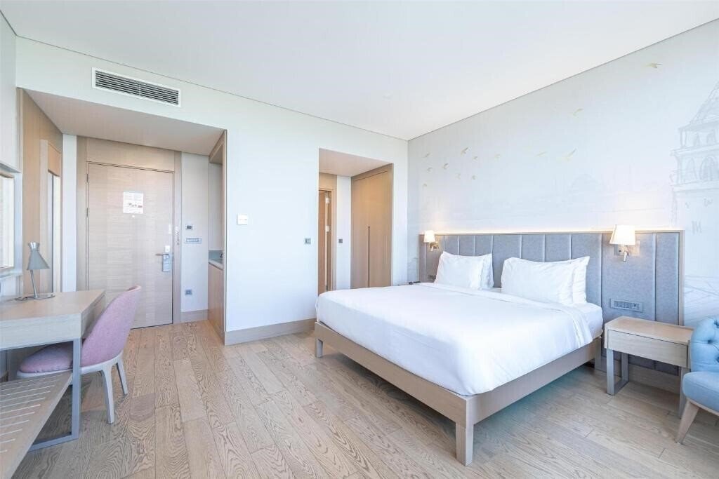 Панорама Radisson Hotel Istanbul Harbiye 4*