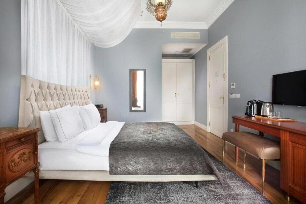 Картинка Lina Hotel Taksim Pera (ex. Hotel Armada Pera, Lina Hotel Taksim Pera Boutique) 4*