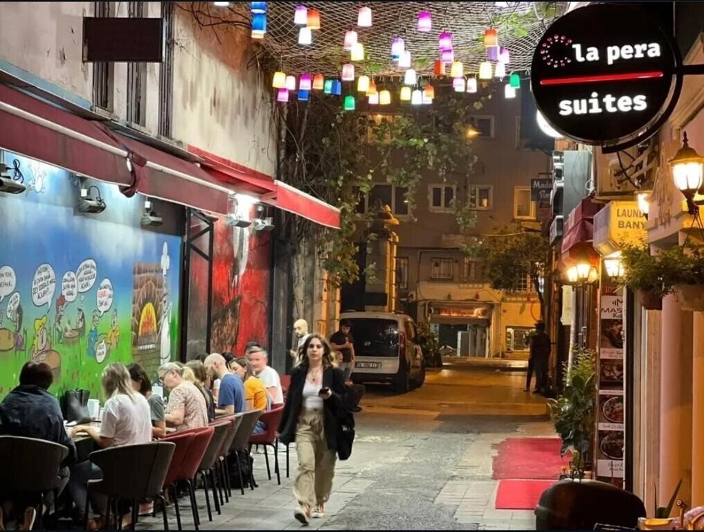 Фото La Pera Suites 3*