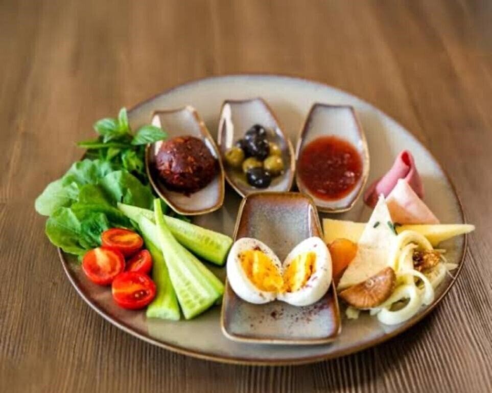 Панорама La Pera Suites 3*