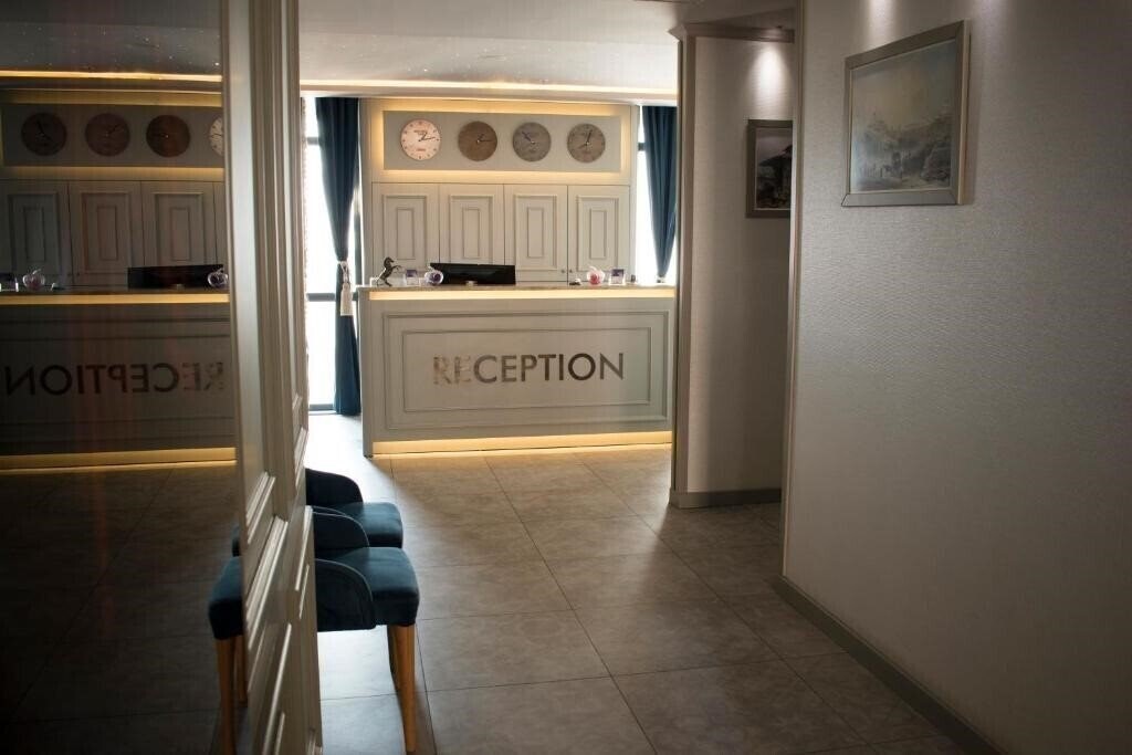 Картинка Mayer Hotel Istanbul 2*