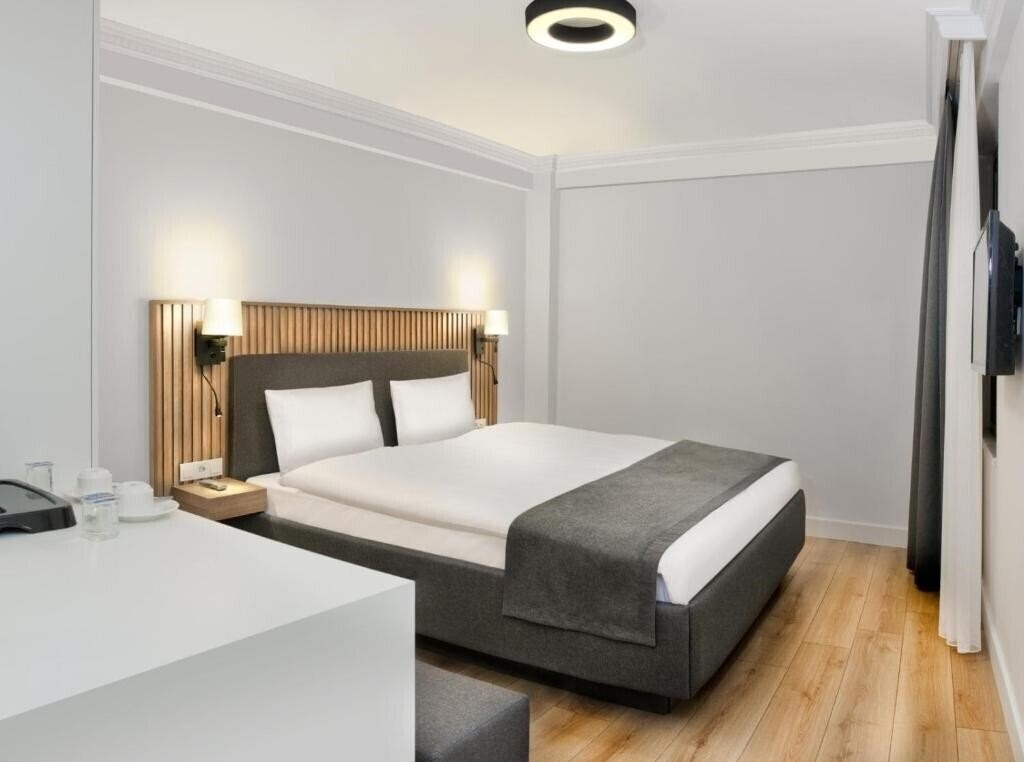 Панорама Silvana Hotel  Boutique 4*