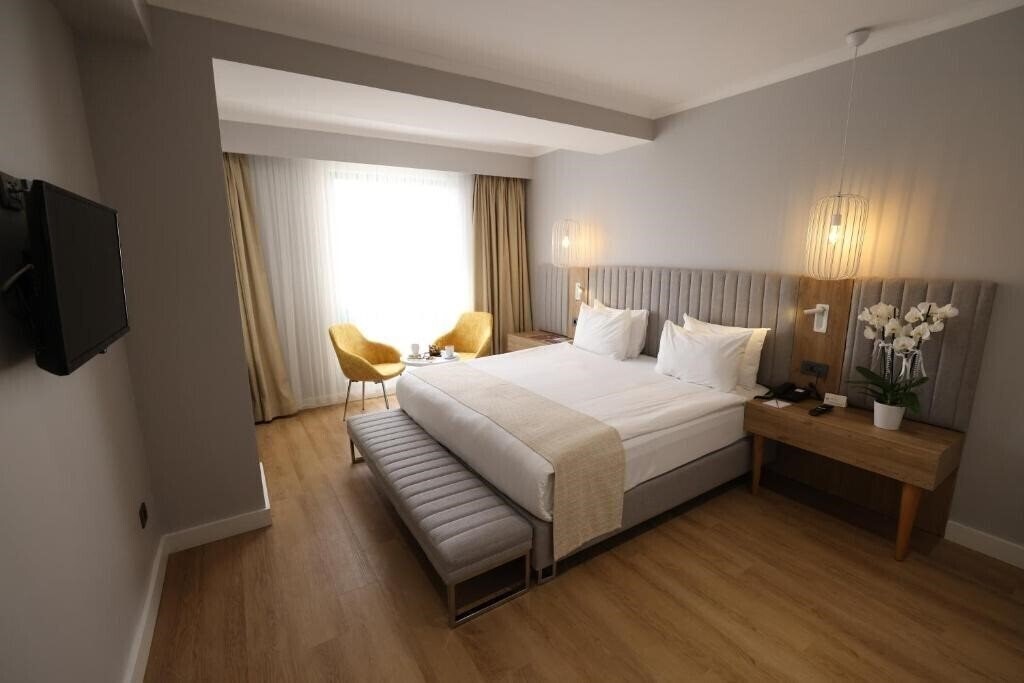 Апартаменти Nova Plaza Prime Hotel (ex. Sundance Hotel Istanbul, Holiday Inn Istanbul Airport Hotel) 5*