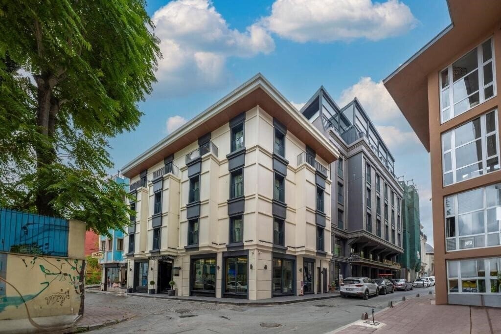 Вид Ravi Hotel 3*