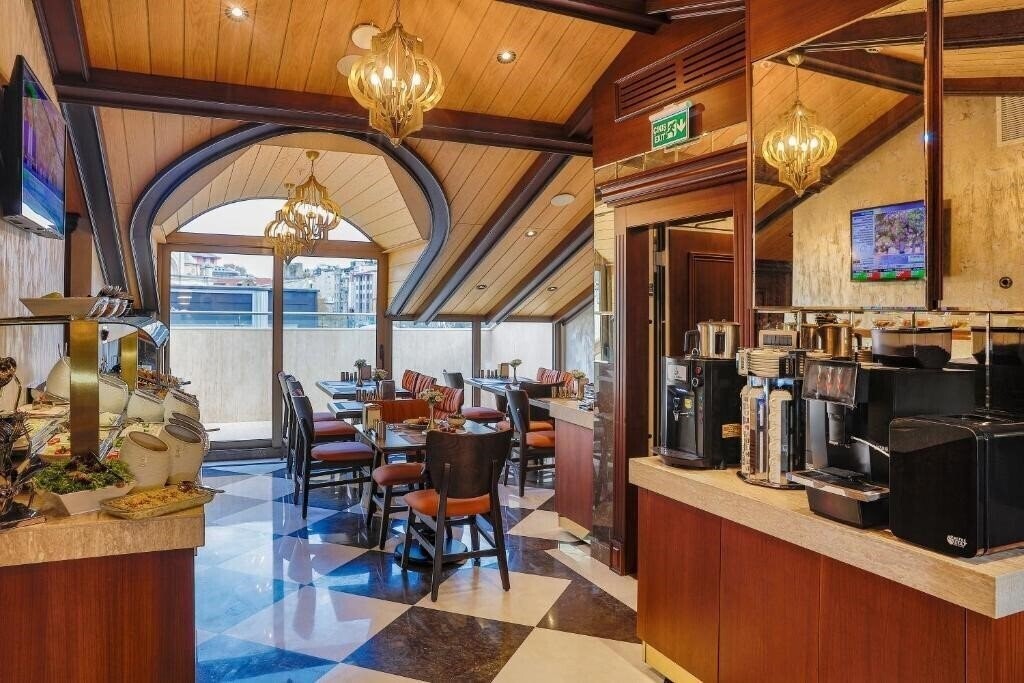 Зображення Manors Hotel 4*