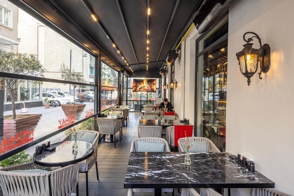 Апартаменты The Nest Hotel 4*