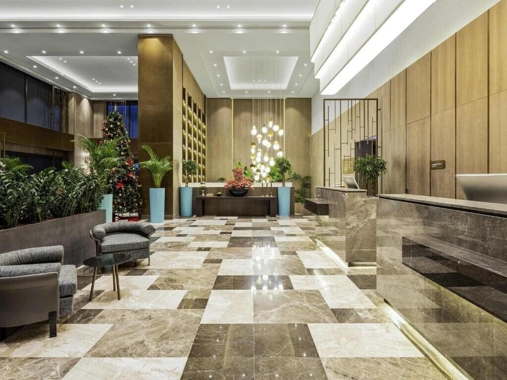 Вид Movenpick Living Istanbul Camlivadi 5*