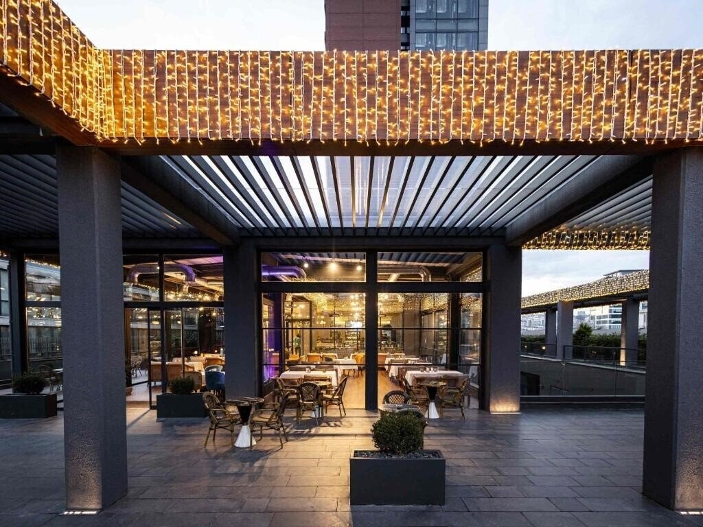 Фото Mövenpick Living Istanbul West 5*