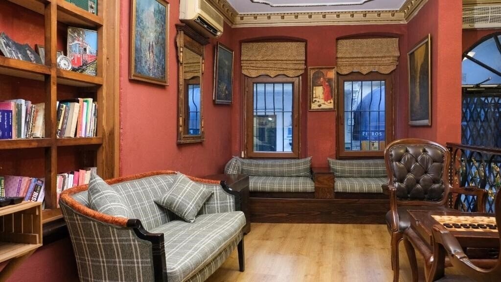 Фотографія Istanbul Irish Hotel (ex. Shamrock) 3*