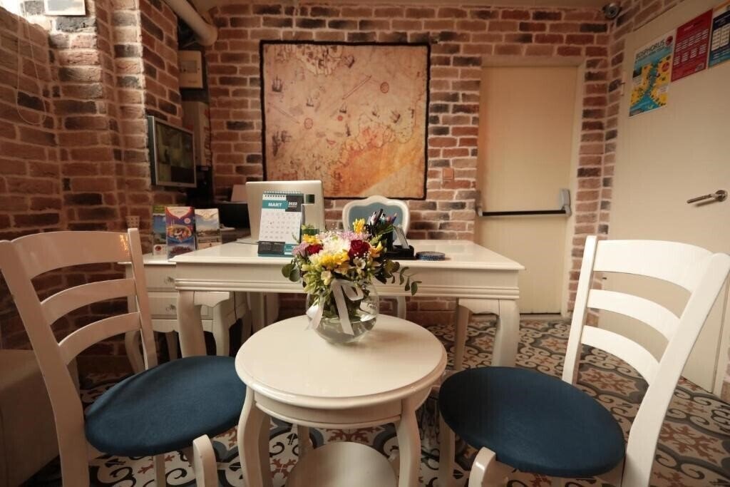 Територія White Pearl Apart 3*