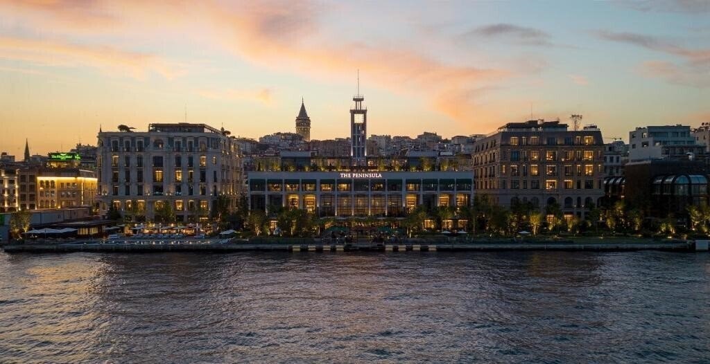 Вид The Peninsula Istanbul 5*