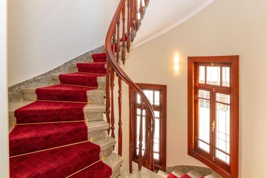 Апартаменты Blue Gilroy Hotel 3*