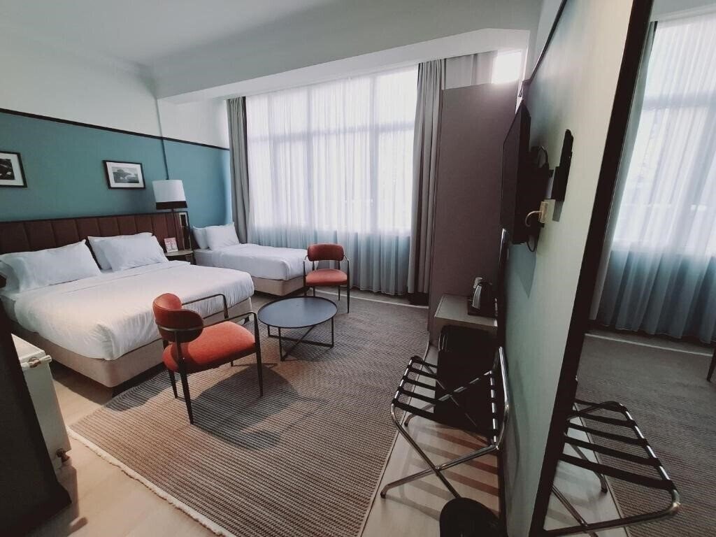 Территория EA Exclusive Hotel 4*