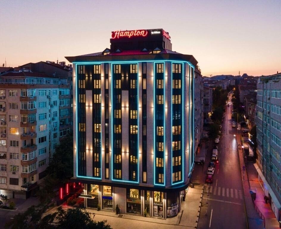 Вид Hampton By Hilton Merter 3*
