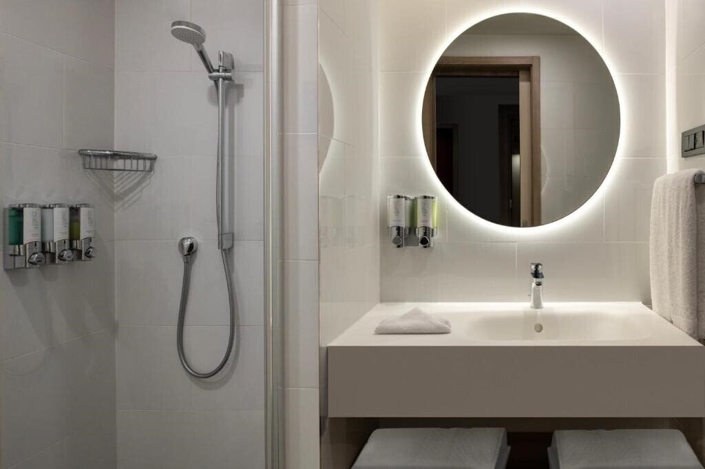 Апартаменты Hampton By Hilton Merter 3*