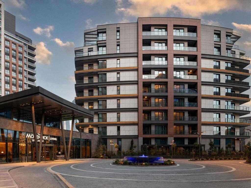 Вид Movenpick Living Istanbul Saklivadi 5*