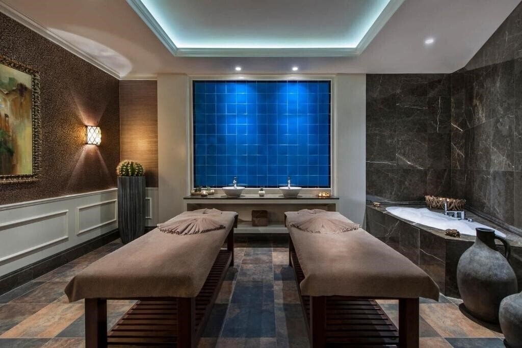 Територія Elite World Istanbul Florya Hotel (ex. Elite World Business Hotel) 5*