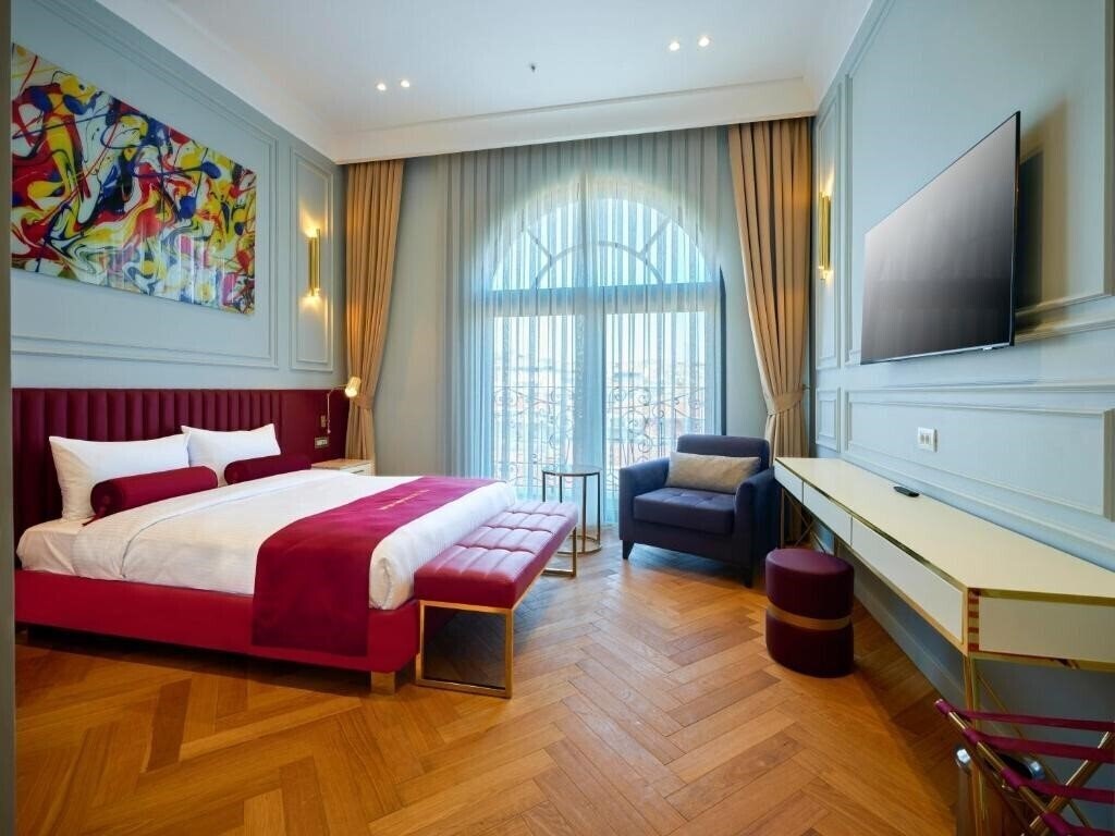 Панорама New Inn Hotel Old Town Special 3*