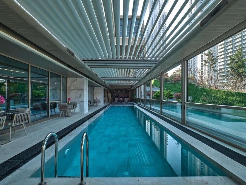 Фотография Novotel Istanbul Bomonti 5*