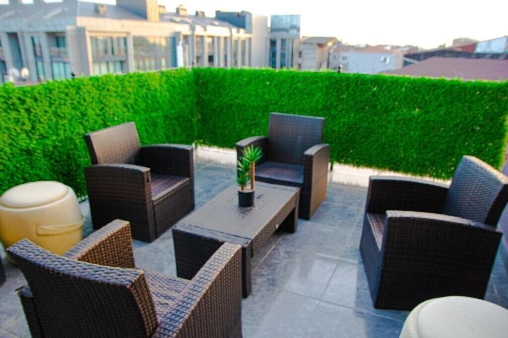 Территория Star of Istanbul Residence (ex. Molton Hotel Nisantasi, Molton Suites Nisantasi, Molton Hotel Nisantasi Apartments) 4*