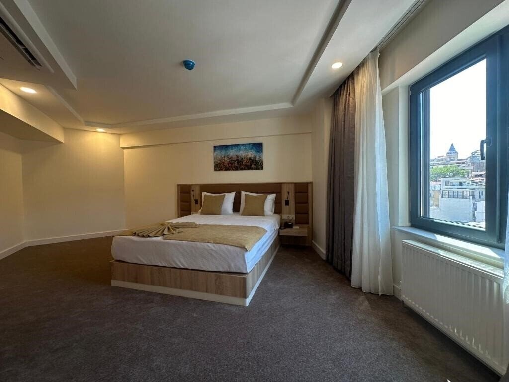 Зображення Roys Hotel & Suites 4*