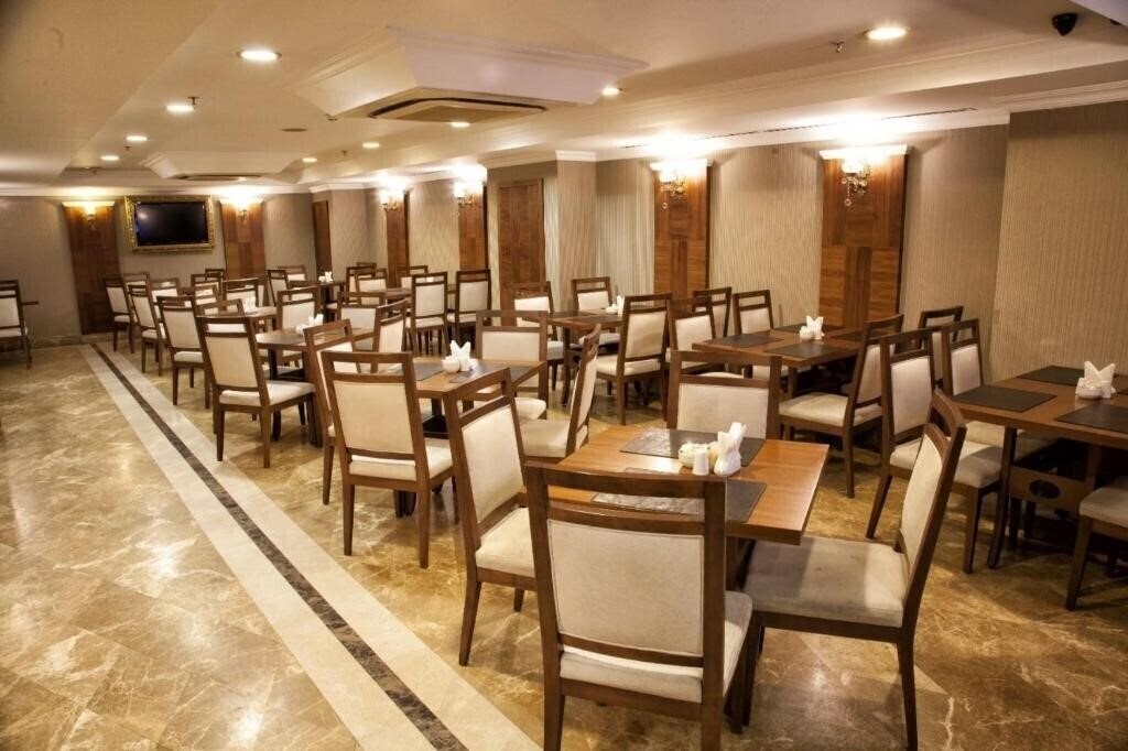 Апартаменты Crestium Prime Square (ex. Nova Plaza Taksim Square) 4*