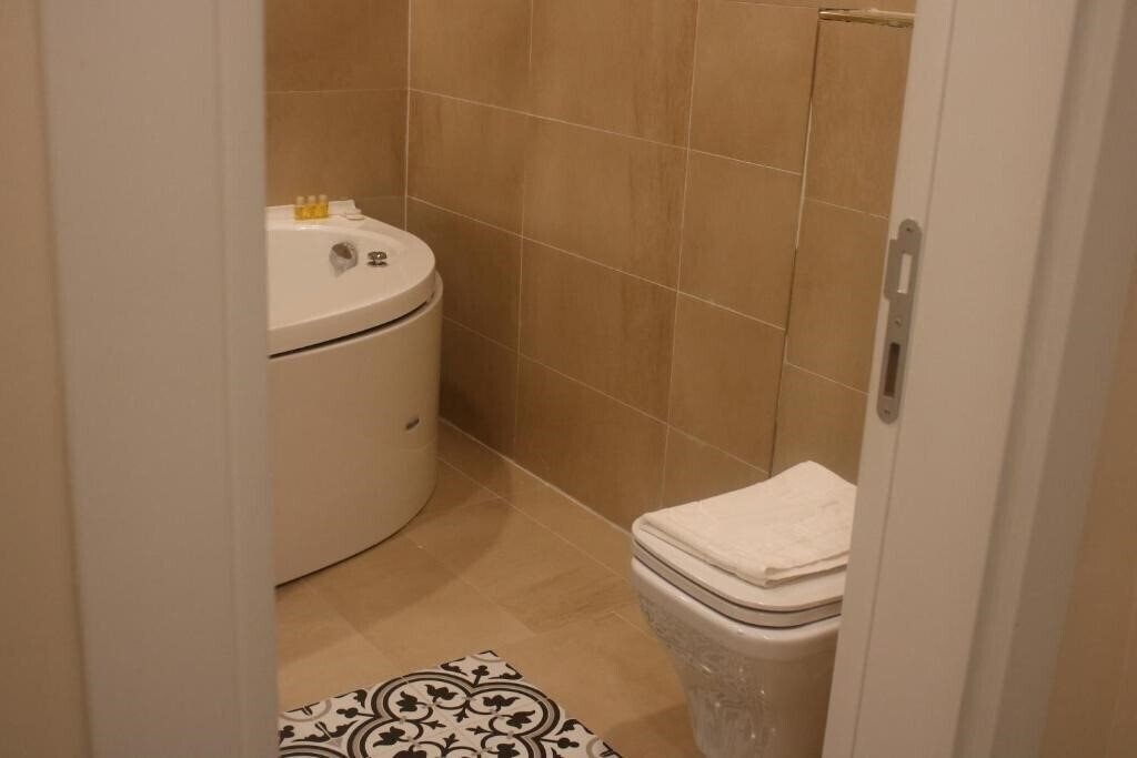 Вид Boss To Hotel Taksim (ex. Bosstohotel, As Hotel Beyoglu, As Hotel Taksim, As Hotel Old City Taksim) 3*