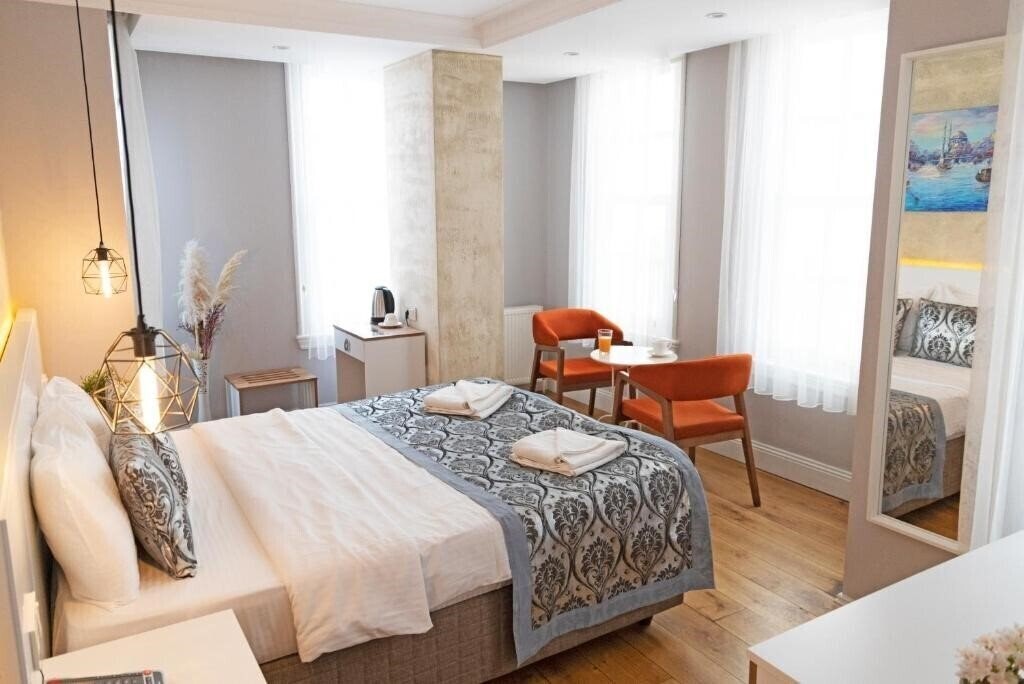 Вид Galata Door Hotel (ex. Mesto Hotel Galata) 4*