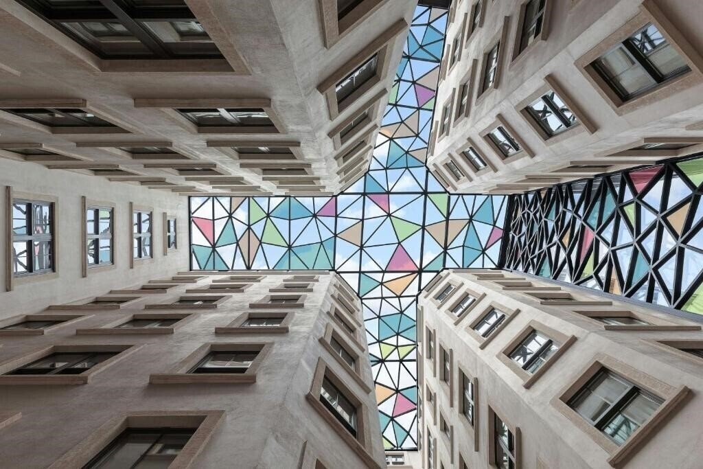 Вид Moxy Istanbul Beyoglu 5*