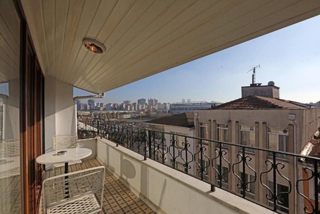 Изображение Mezzo Hotel 1*