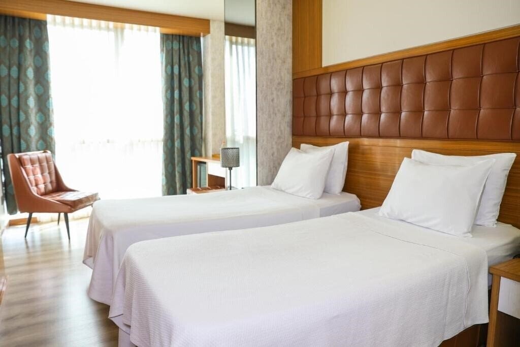 Панорама The Hera Platinum Hotel 4*