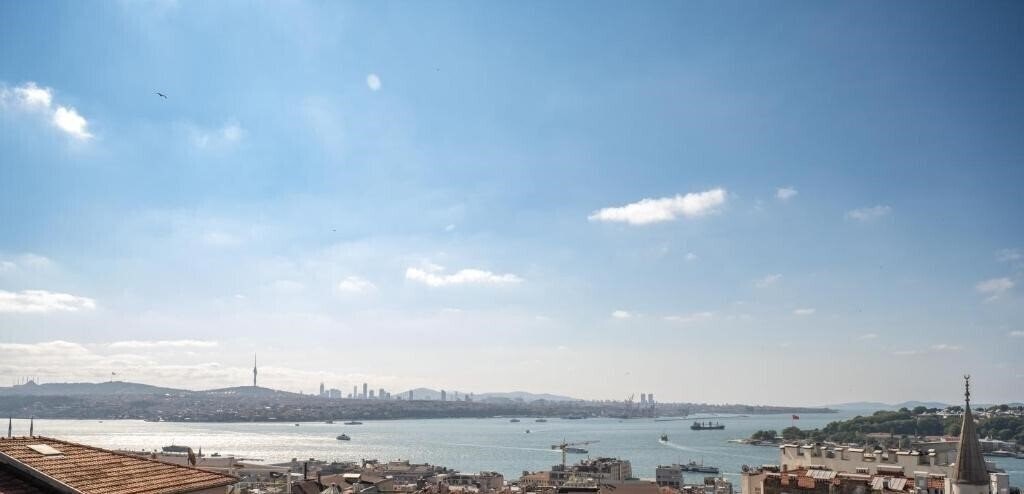 Апартаменти Meroddi Barnathan Hotel 3*