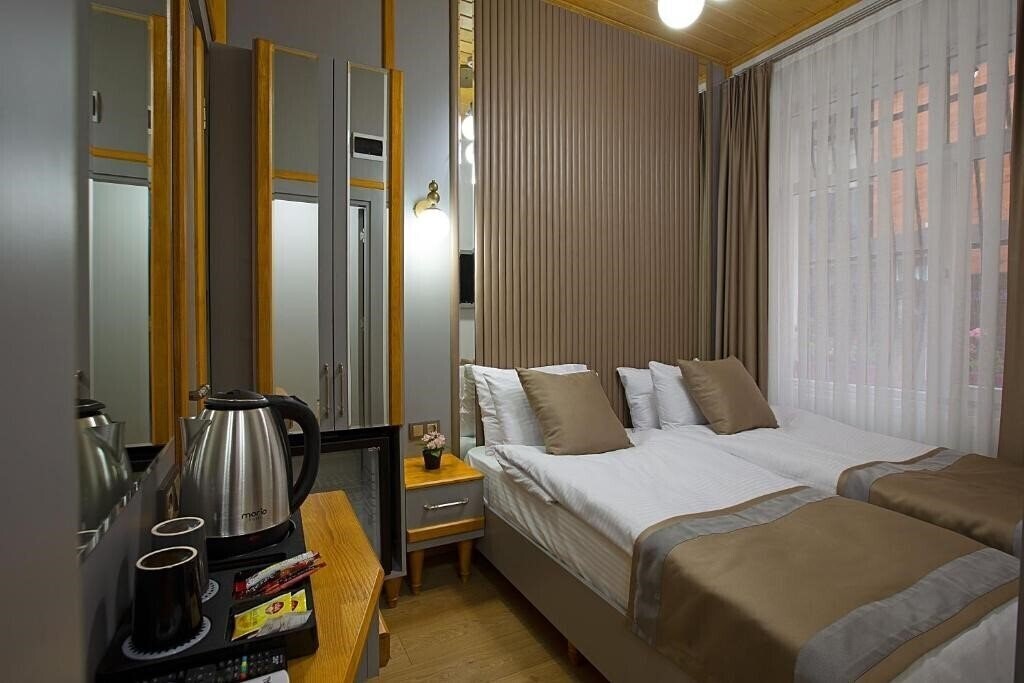 Территория Guldehan Hotel (ex. Star Hotel Taksim) 3*