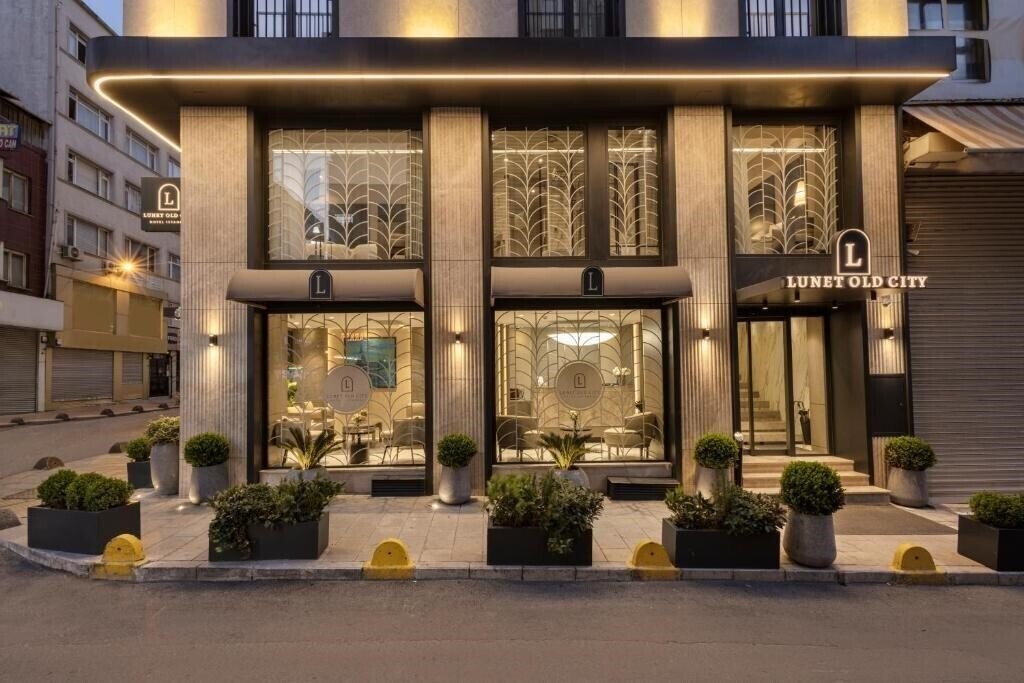 Отель Lunet Old City Hotel 3*