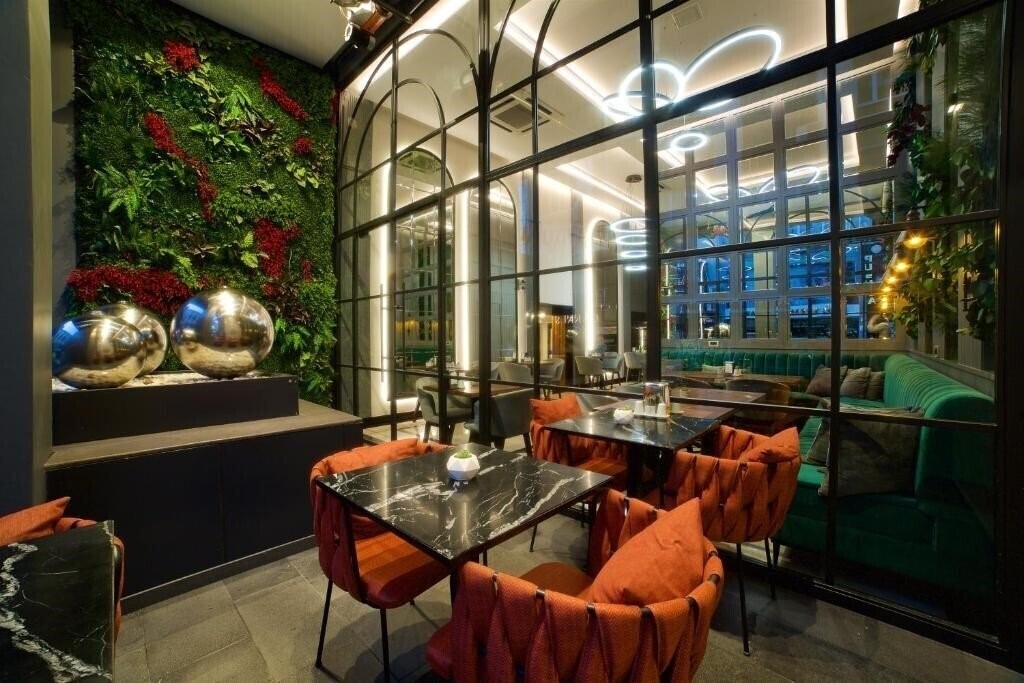 Апартаменты Sorriso Due Hotel 4*