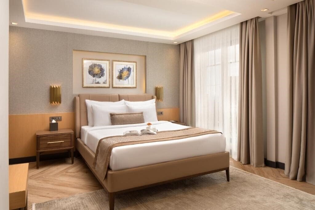 Фото Me by Mula Hotel 4*