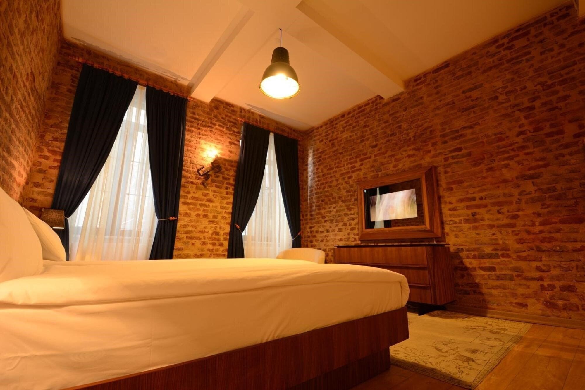 Вид Nine Istanbul Hotel 3*