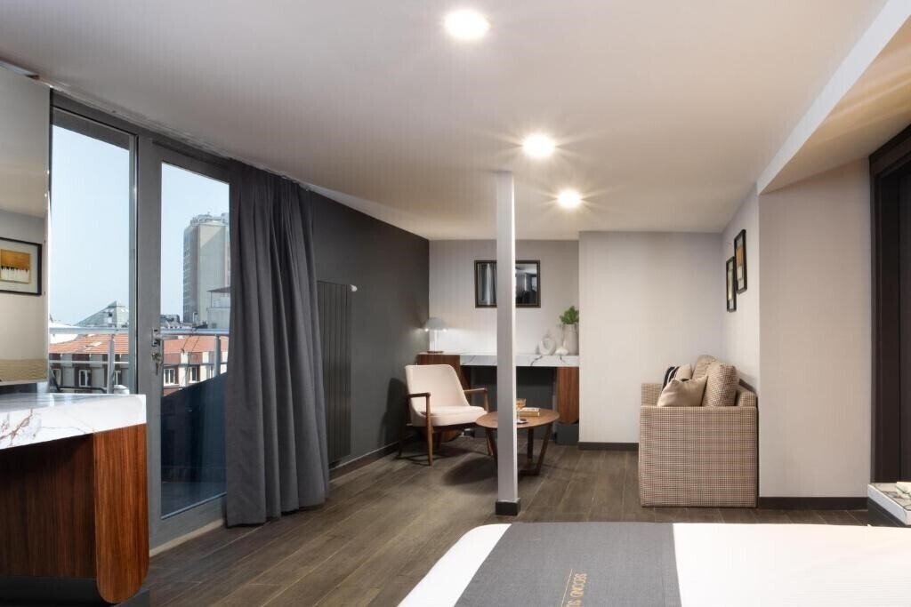 Фото Second Hotel (ex. Second Suit Hotel, Second Otel Bakirkoy) 3*