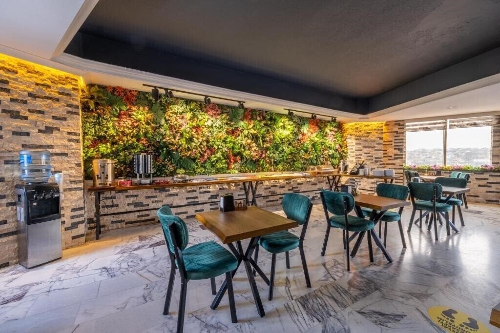 Территория Nova Hotel Istanbul 4*