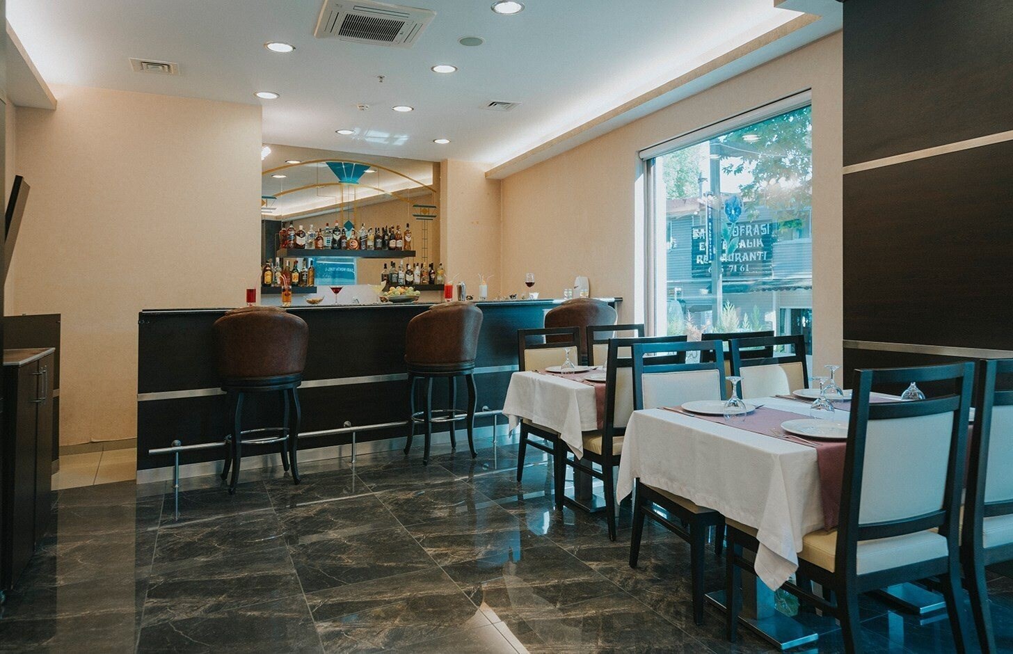 Апартаменти Ener Old Castle Resort Hotel 4*