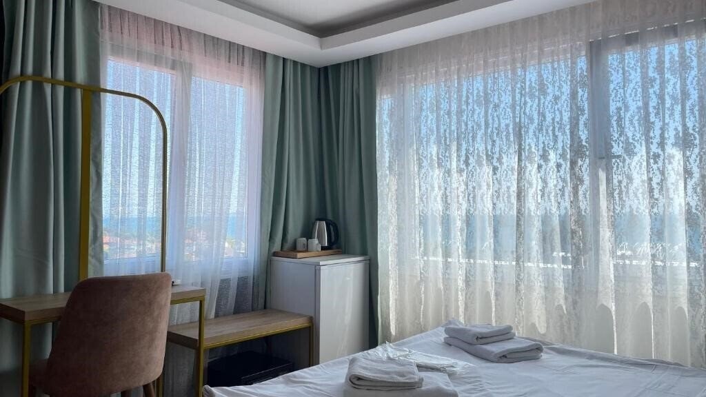 Апартаменты Ora Bella Hotel 4*