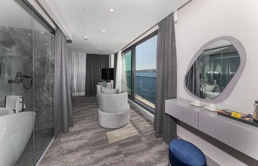 Фотографія Pera Bosphorus Hotel 4*