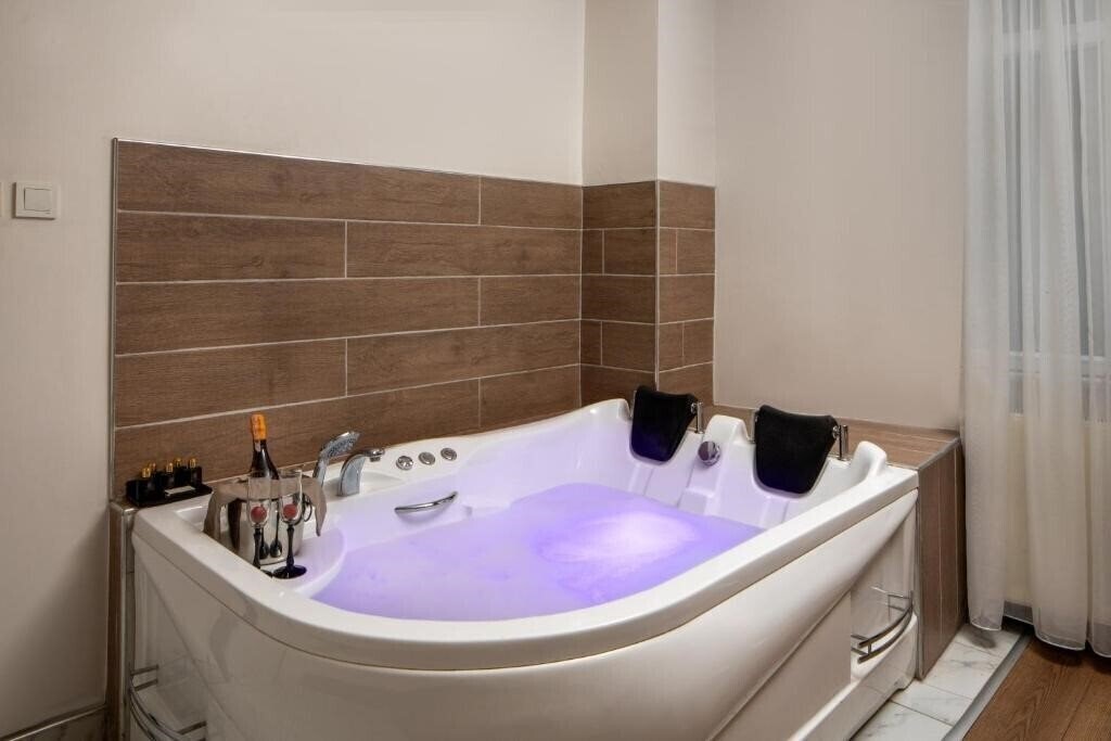 Апартаменты Bakirkoy Zeugma Suit Otel 4*