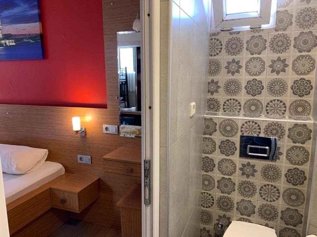 Вид Antique Hostel 2*