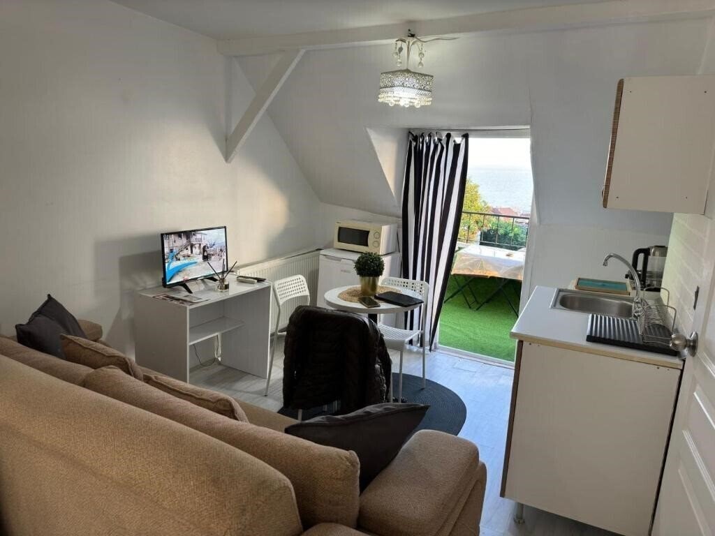 Отель Hotel Antique 2*