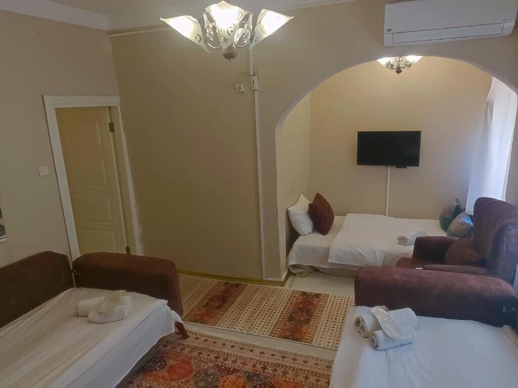 Фотография Hotel Antique 2*