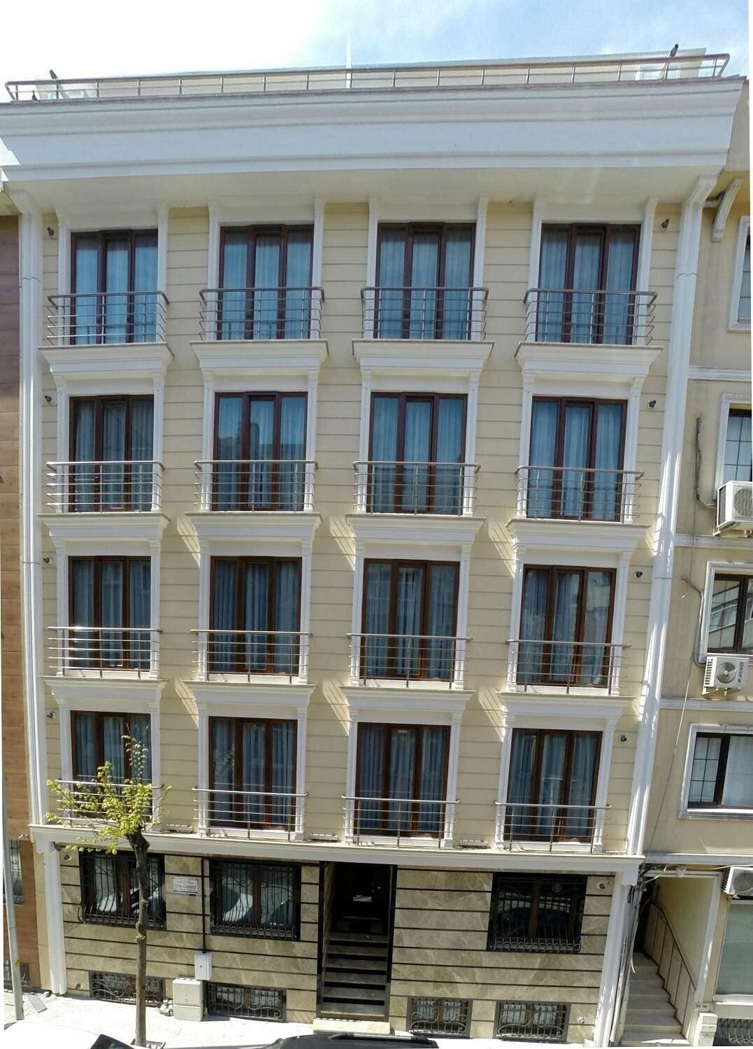 Готель Homelike Residence 3*