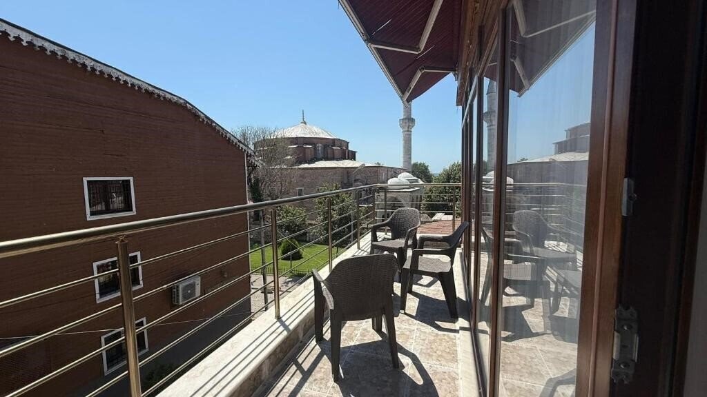 Фото Han Suite Hotel 3*